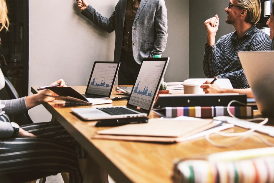 correspondência ampla